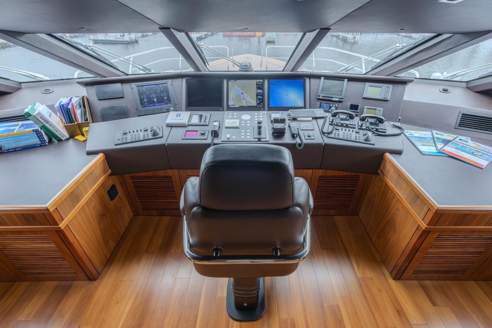 2014 Sunseeker 131 – photo 49