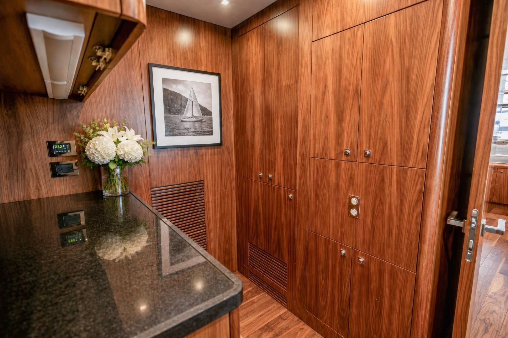 2014 Sunseeker 131 – photo 50
