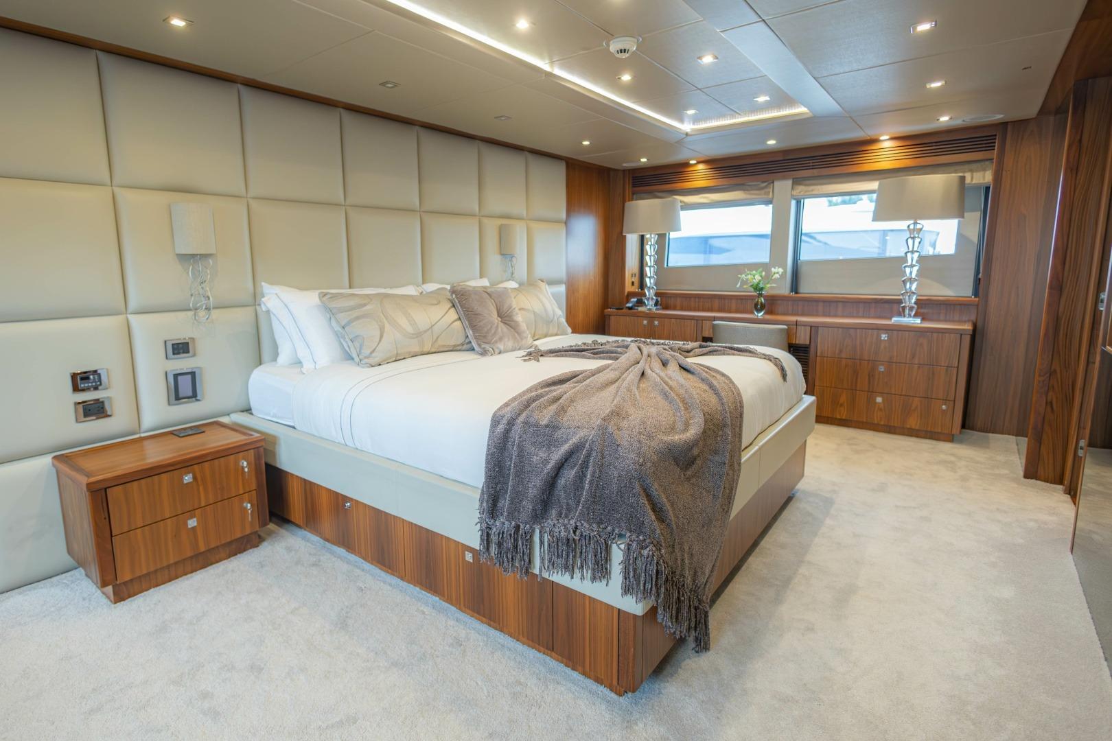 2014 Sunseeker 131 – photo 52