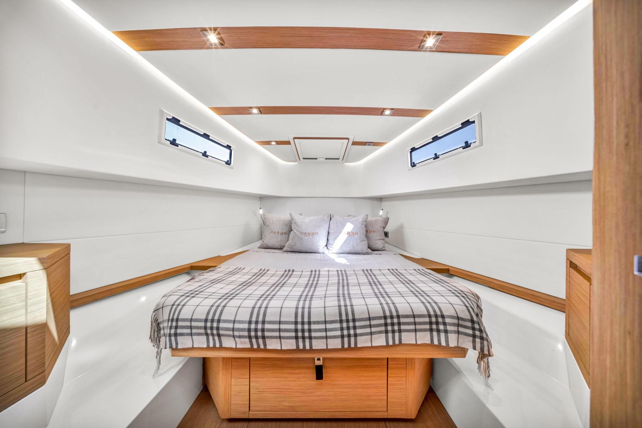 2021 Pardo Yachts 38 – photo 33