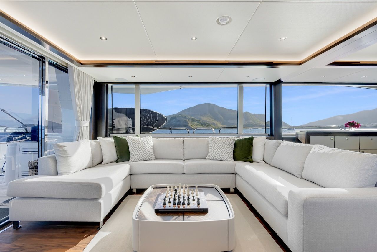 2024 Sunseeker 95 Yacht – photo 9