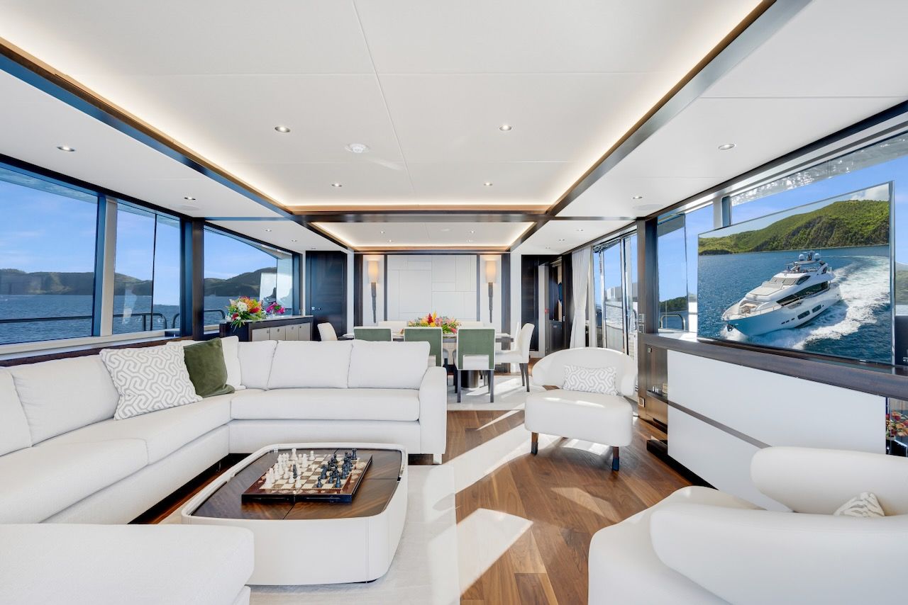 2024 Sunseeker 95 Yacht – photo 11