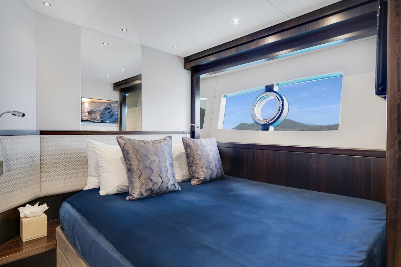 2024 Sunseeker 95 Yacht – photo 25